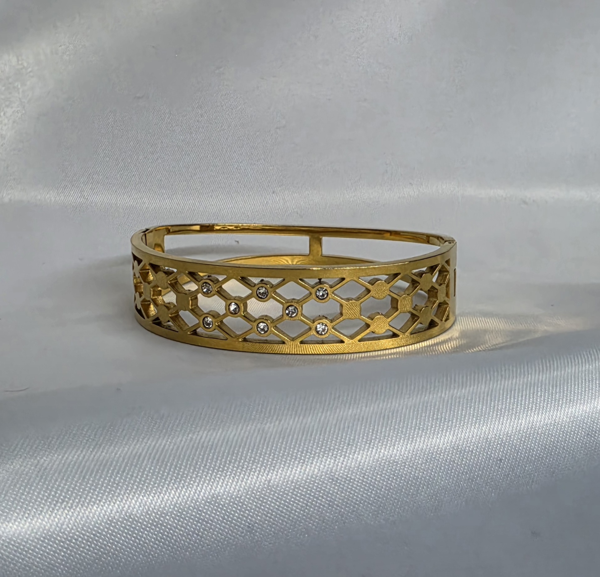 Geometric Crystal Gold Kada — view 2